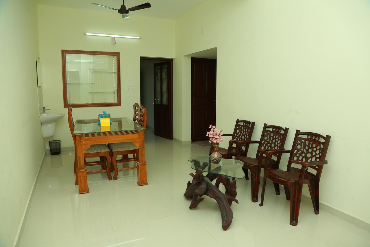 Friendsland Home Stay Kochi Buitenkant foto