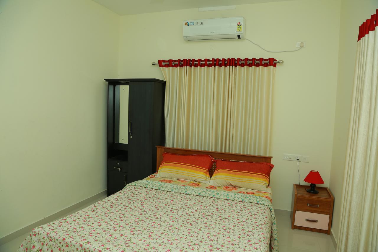 Friendsland Home Stay Kochi Buitenkant foto