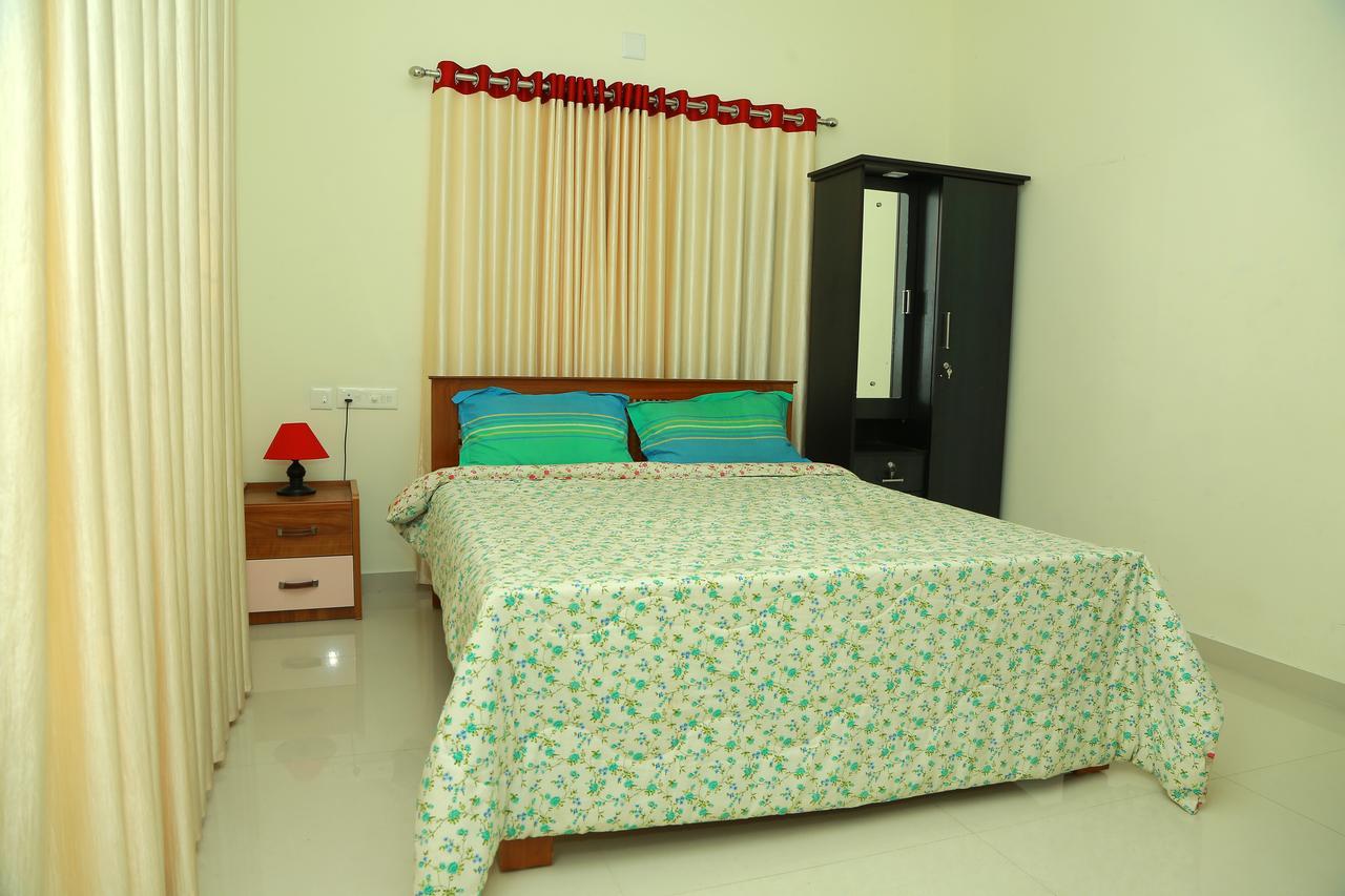 Friendsland Home Stay Kochi Buitenkant foto